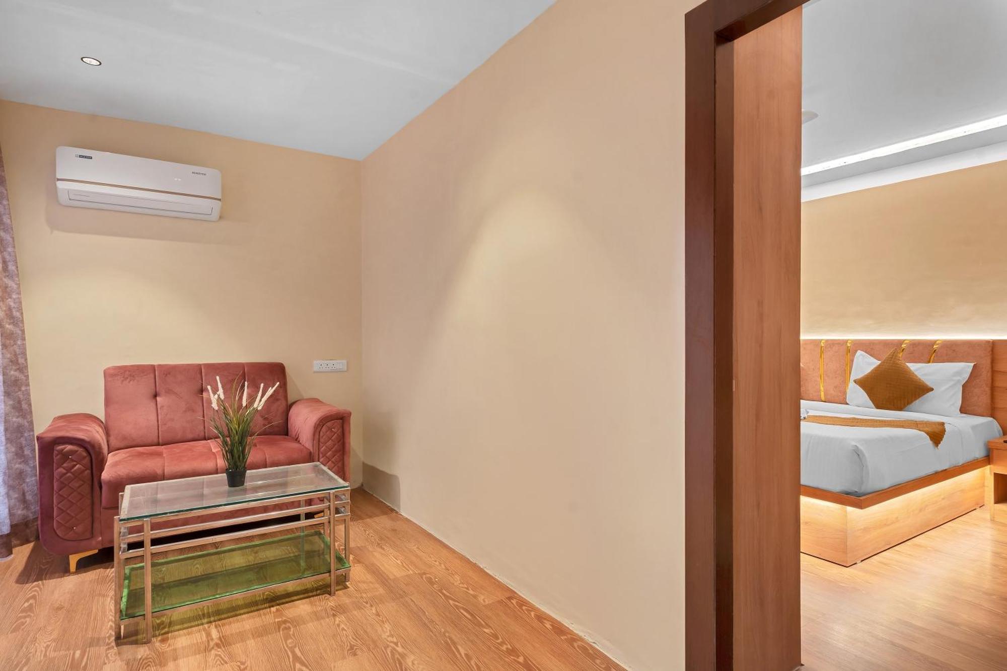 Hotel Sm Deccan Park Shamshabad Exteriér fotografie